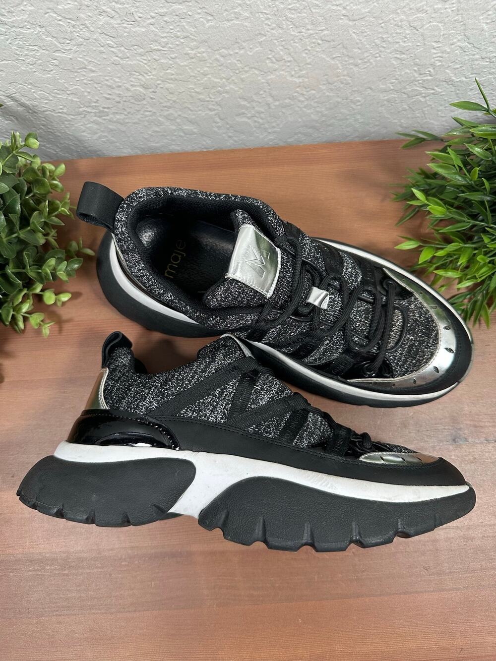 Maje Women's W20 Metallic Stretch Knit‎ Exaggerated Sole Sneakers Size 39 US 8.5